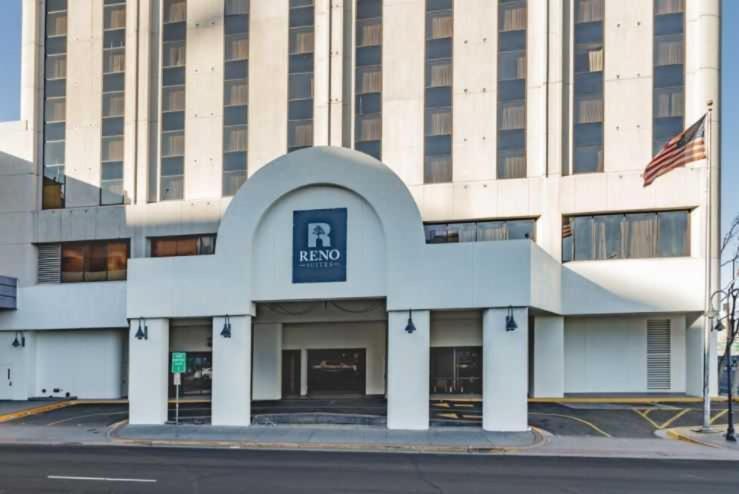 Reno Suites Exterior photo
